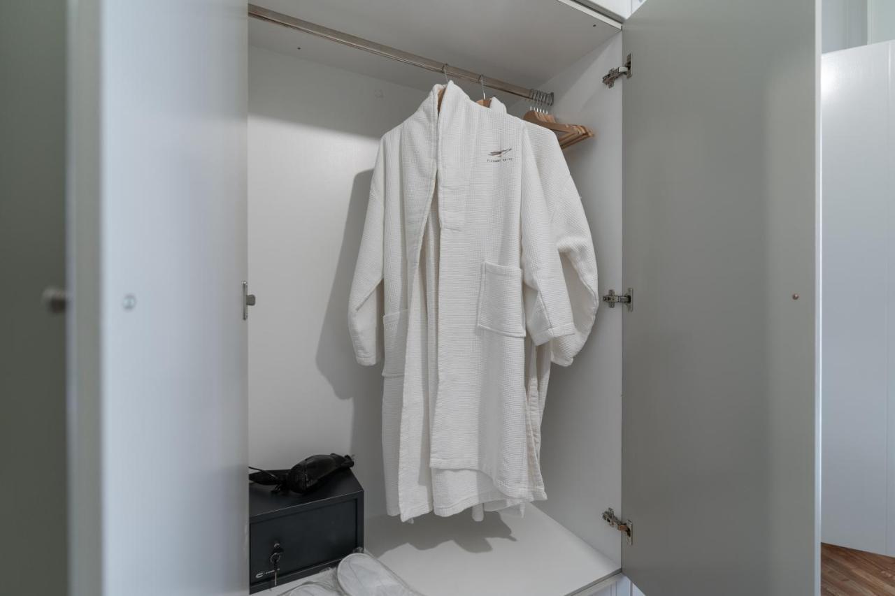 Elegant Suite - Pagrati Athens Ngoại thất bức ảnh